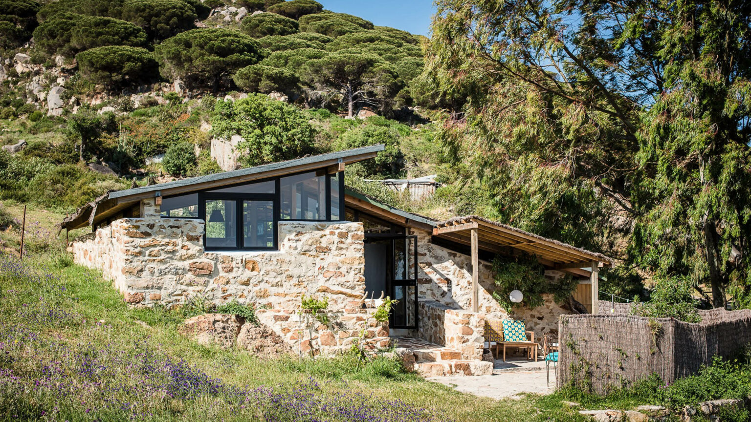 Little Stone House in Andalusia, Tarifa | holidayarchitecture