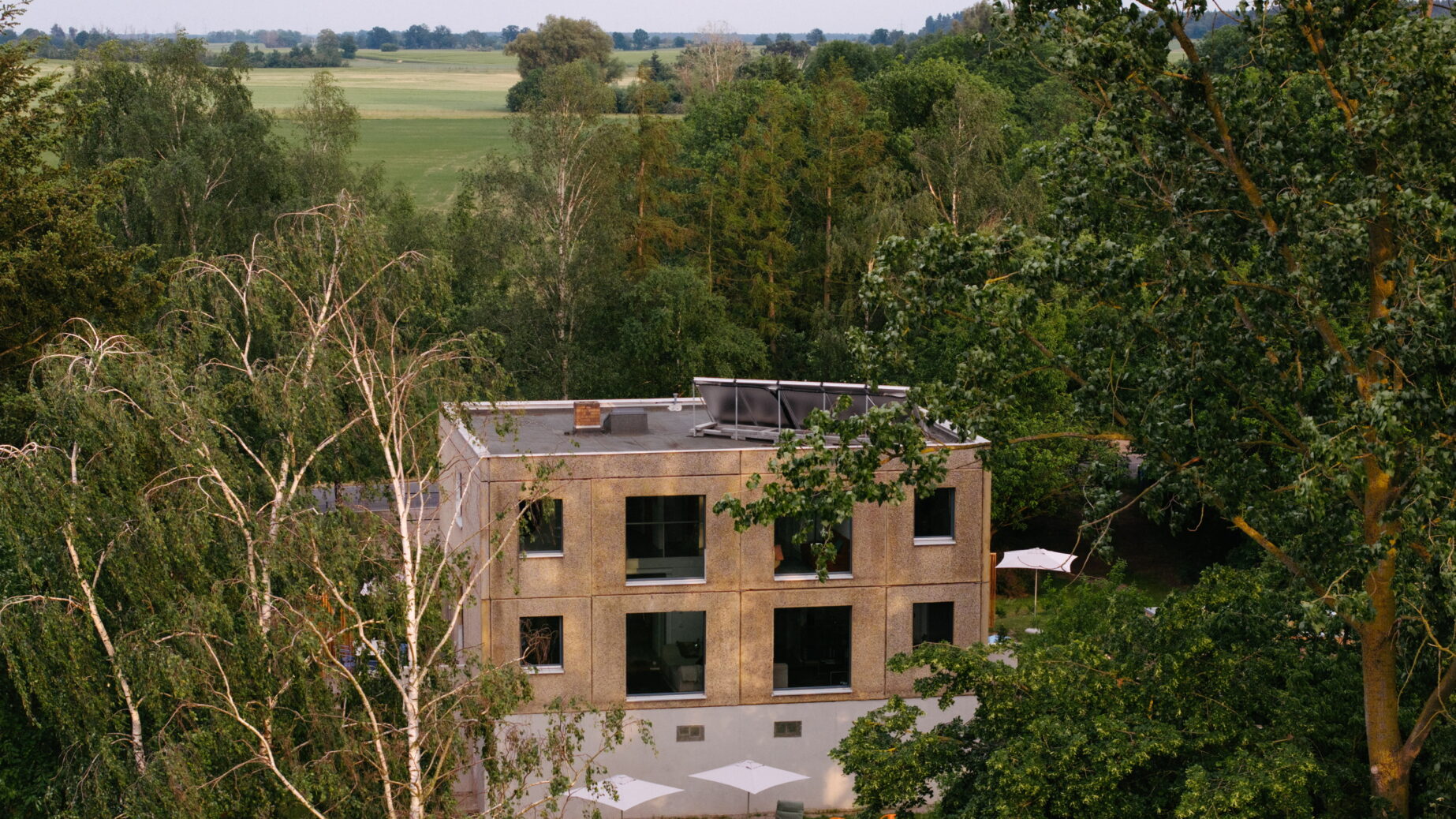 Landlust in a prefab building